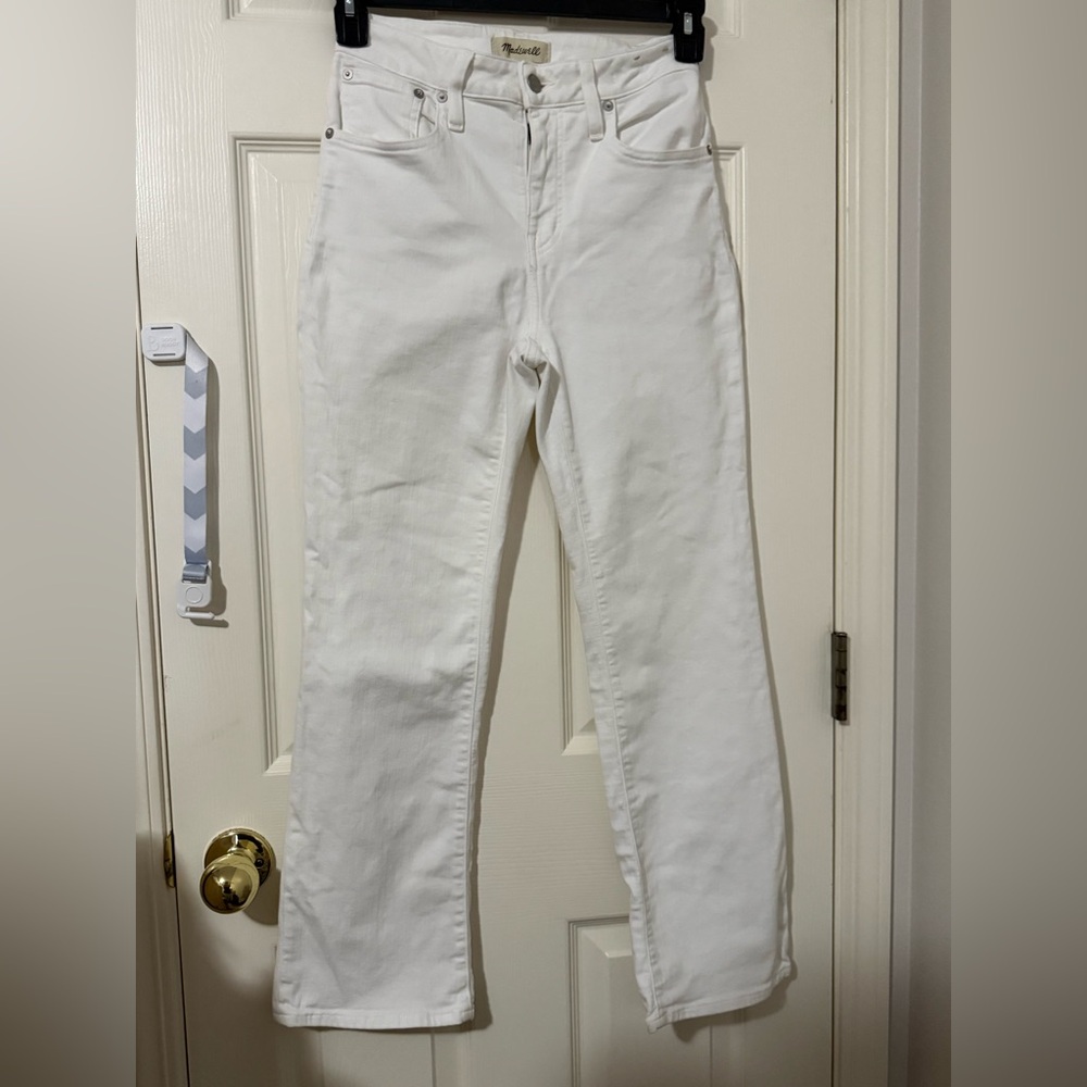 Madewell Curvy Kick Out Crop Jean
